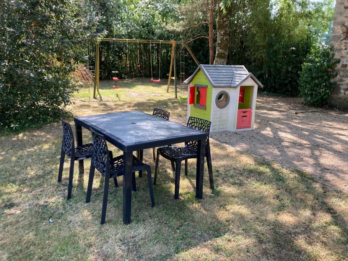 Villa Les Bosquets à Saint-Ouen-Des-Toits Extérieur photo